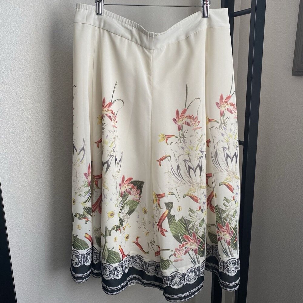 Soft Surroundings Floral Flare Midi Skirt Size Large White Black Trim‎ Lined